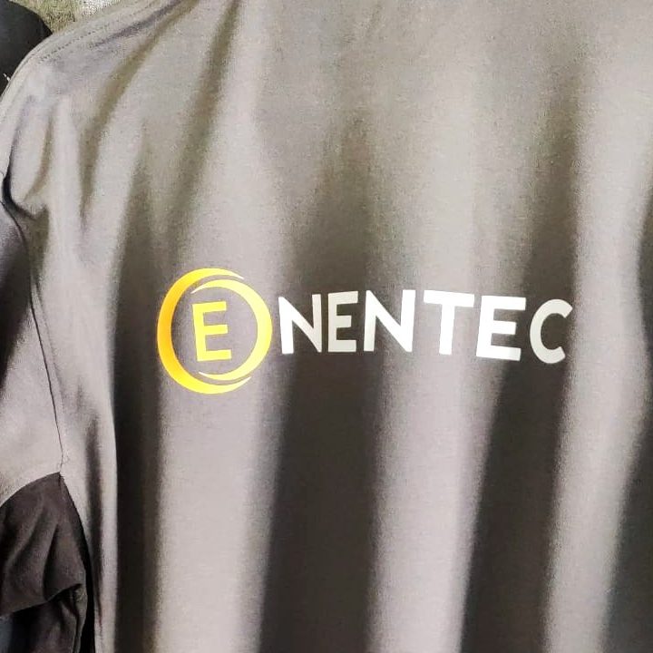 Textildruck Bedrucktes Polo-Shirt mit Firmenlogo – Textildruck Plotter König Eppingen